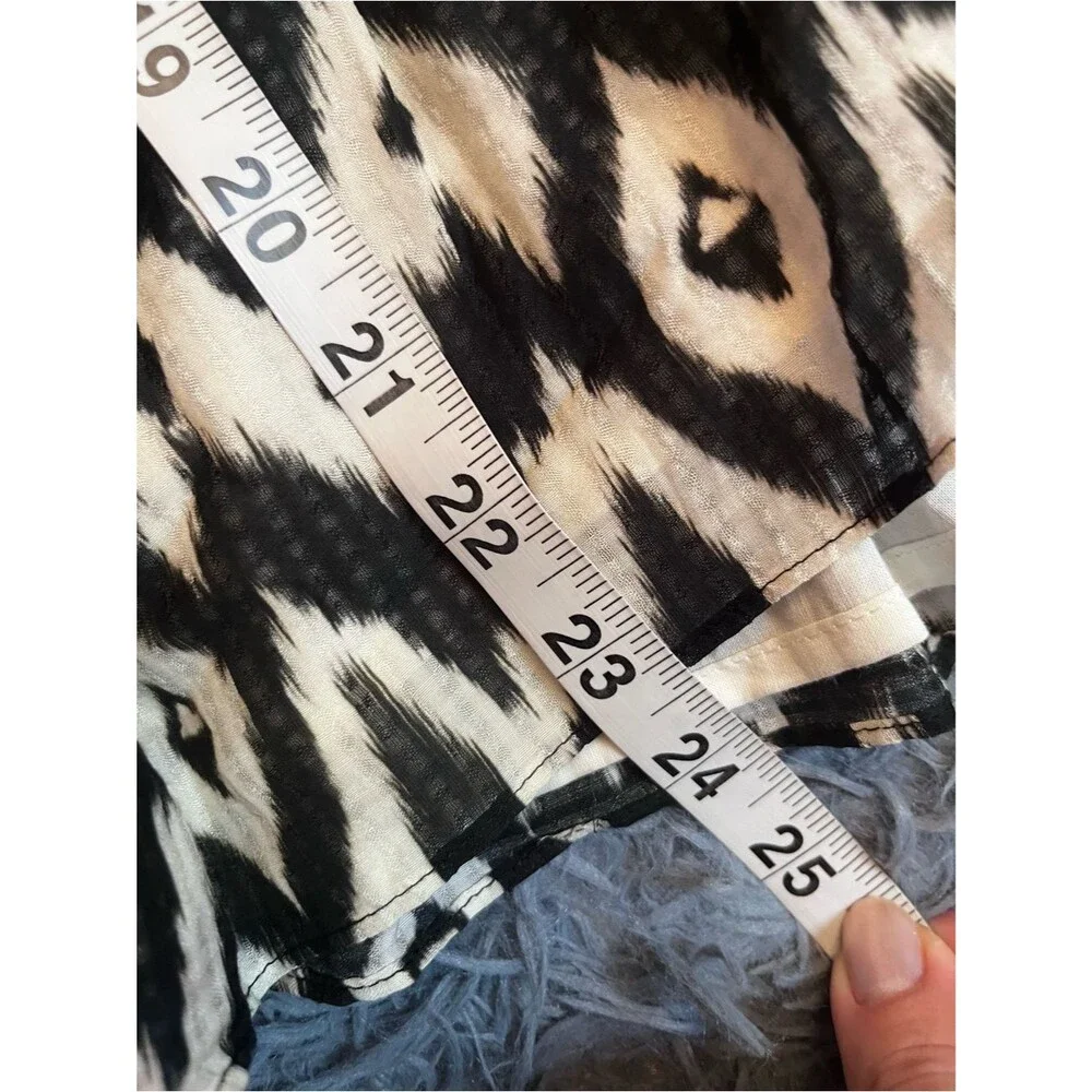 Anthropologie Verb by Pallavi Singhee Abstract Peplum Blouse Black White Size M